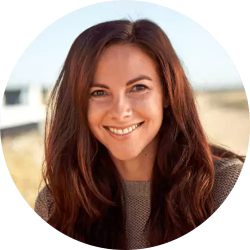 Lucy Clarke